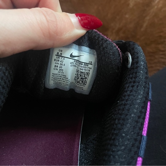 NIKE AIR SCARN SNEAKERS - Picture 8 of 8